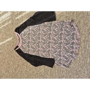 Torrid Classic Fit Skull Print Raglan Sleeve Shirt Size 00